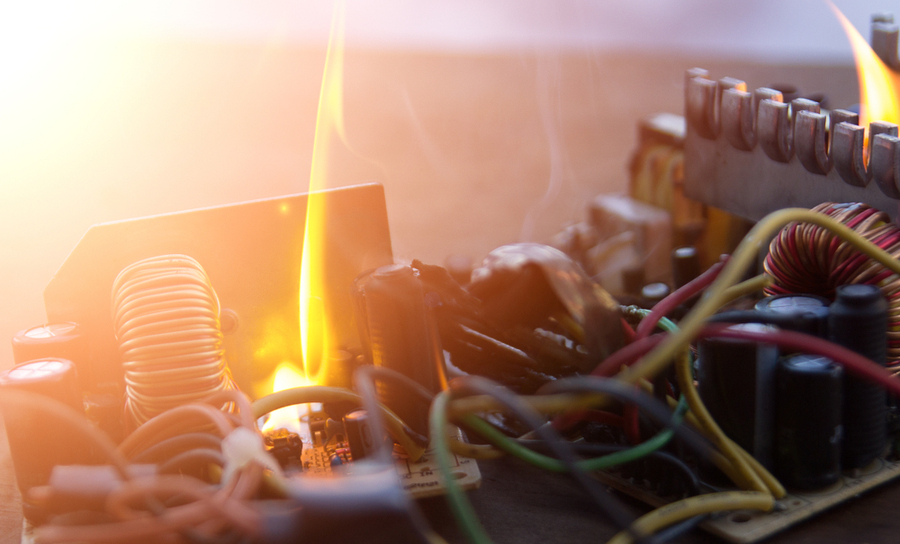 需要維護的電路板 需要維護的電路板